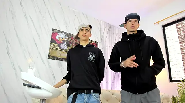 Chat XXX en directo de COOL_BOYS2