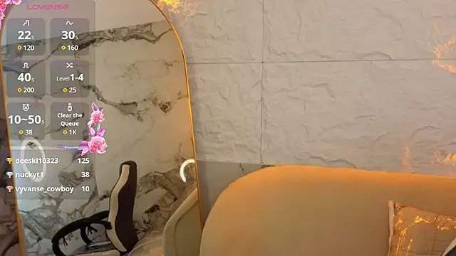 Živý XXX chat lia_harper_t