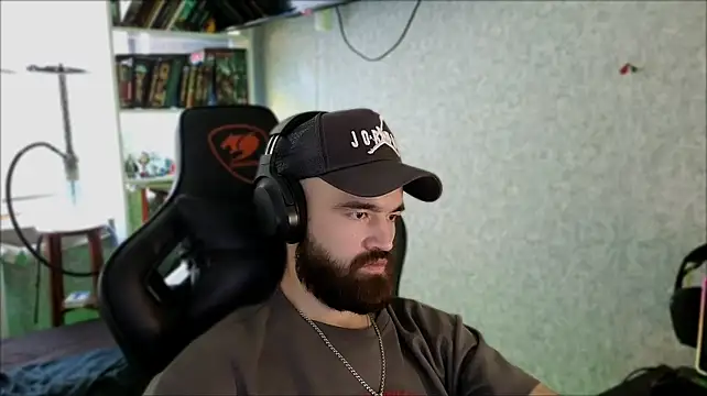 _Serious_Man Live XXX-chat