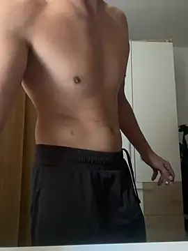 XXX chat uživo modela johnjunior123