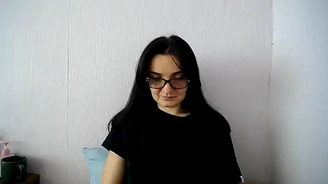 Shiny_gine's Live XXX Chat