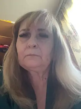 Chat XXX ao vivo de Irina2909@xh