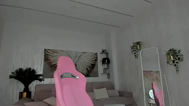 TiffanyHouston_ - Dildo tease my clit;)
