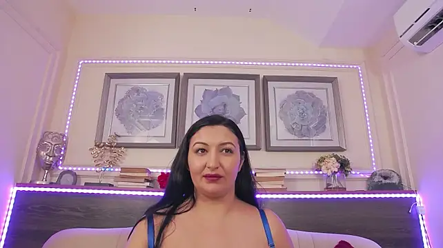 BustyEva_ Live XXX-chat