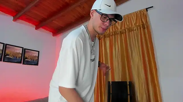 Vlad__night's Live XXX Chat