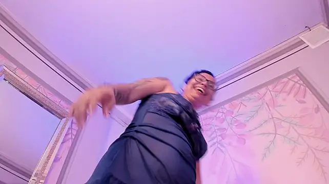 Živý XXX chat sarah_sluty