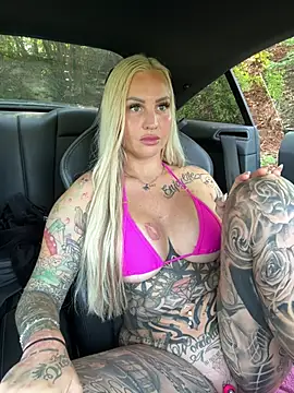 CoraDiamond - Tip 69 tk to get the new Squirt Clip💦