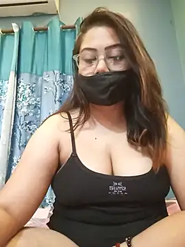 XXX chat uživo modela Bold-Beauti