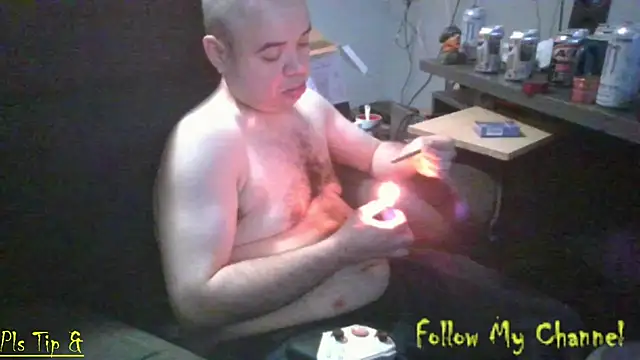 Nb1979's Live XXX Chat