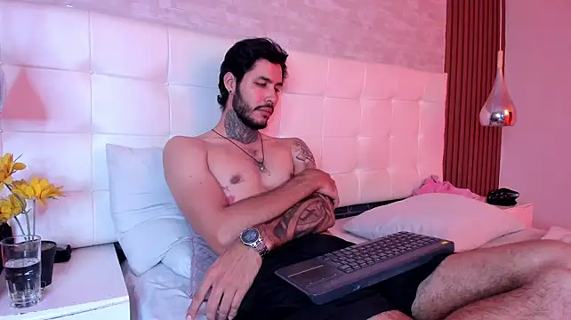 XXX chat uživo modela JacksonGreenn