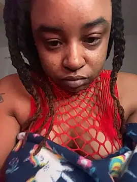 reecieofficial's Live XXX Chat