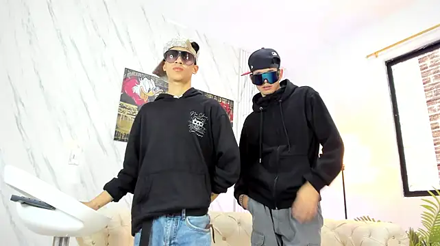COOL_BOYS2 Live XXX Chat