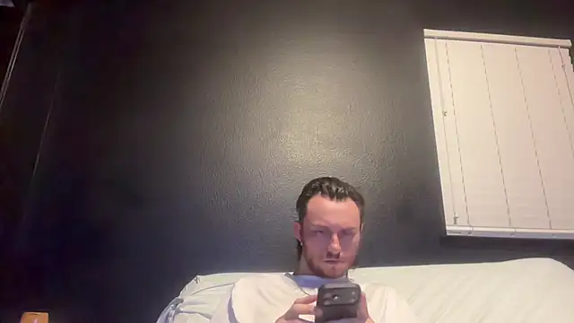 hungandcloudy Chat XXX in diretta