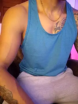 Chatroom XXX en direct de Joylopez_fit