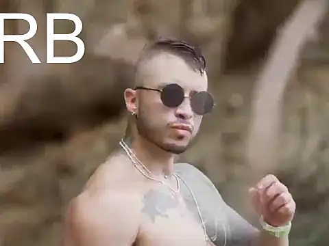 Dave_Max93 live XXX chat