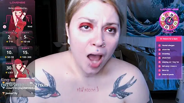 EyesUpHere8 Chat XXX live