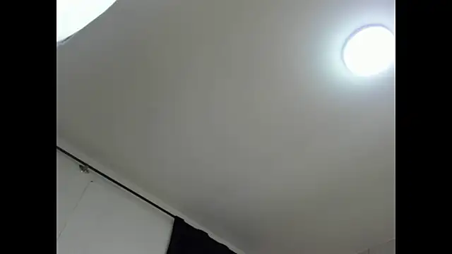 ViolettaKs Adlı Modelin Canlı XXX Sohbeti
