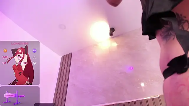 Czat XXX na żywo – EmmaSwift_