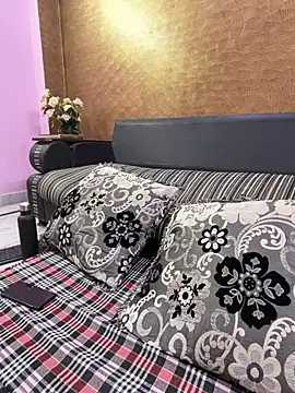 Chat +18 de Curvy_GX ao vivo