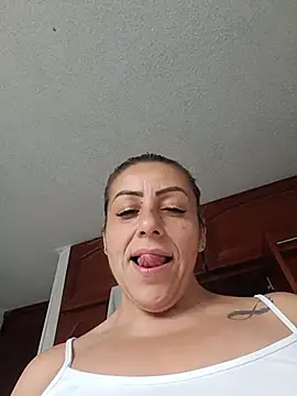 Maynor_1998 - masturbation with cucumber