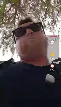 XXX chat uživo modela seloloko20