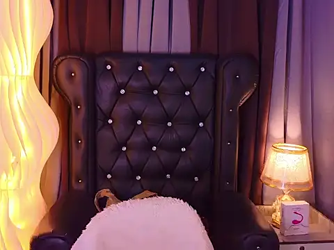 Онлайн чат XXX AlyHilton