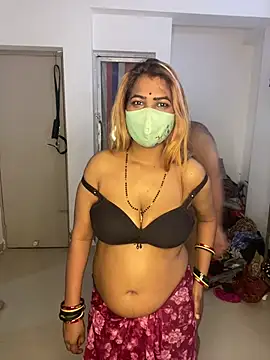 Chat +18 de Maya_BDSM ao vivo