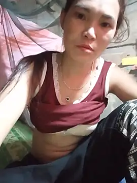Heryy_xx Live XXX-Chat