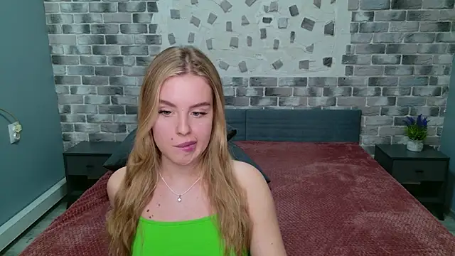 Sofia_Weber's Live XXX Chat