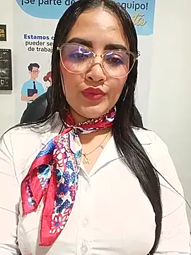 MAYE__13's Live XXX Chat