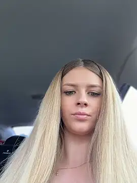 Love_Bri - Make my pussy very wet