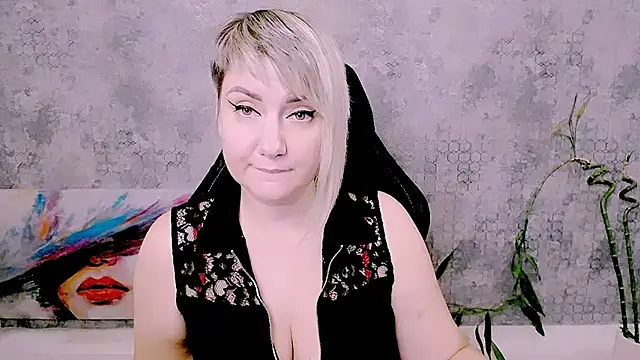 Djullia – Live XXX-chat