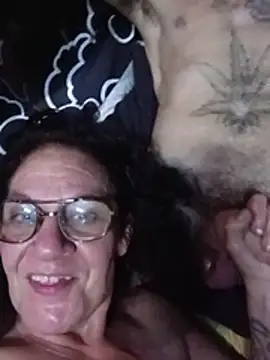 צ'אט XXX בשידור חי של Mrluckstick