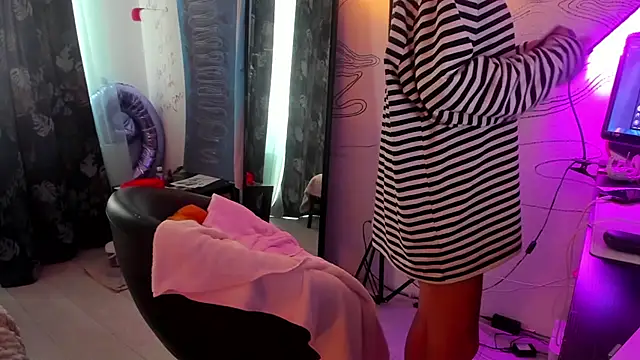 Онлайн чат XXX AnnexedPistol