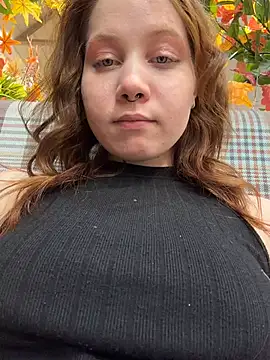 Chat +18 de SlavicCandy ao vivo