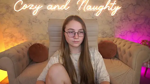 ArrinaWairr Live XXX-Chat