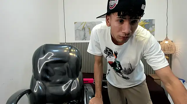 JDWhite18 Live XXX Chat