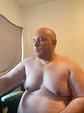 BigromeoXX Adlı Modelin Canlı XXX Sohbeti