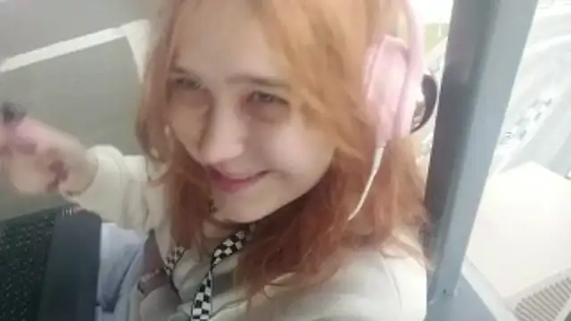 Živý XXX chat RedieChloe
