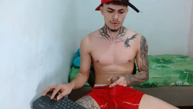 Arzu_08 webcam show