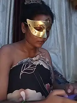 צ'אט XXX בשידור חי של Hotty-G