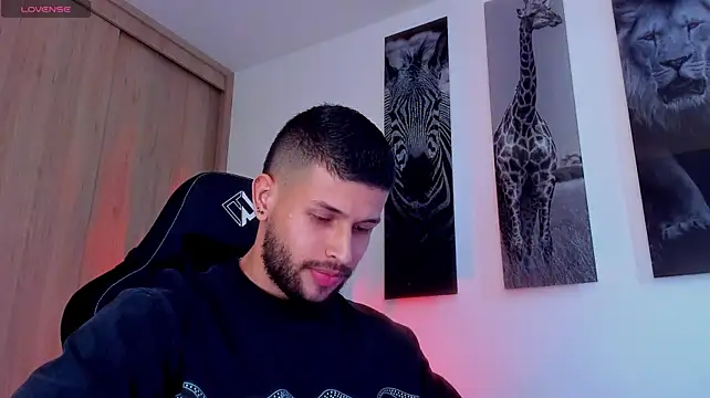 Santos_ramirez1 – Naživo XXX chat