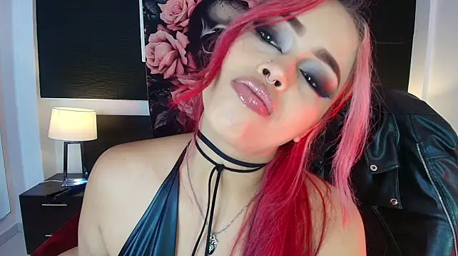 XXX chat uživo modela EvaaFoxxy1
