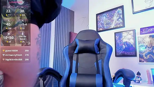 XXX chat uživo modela EviieGothell