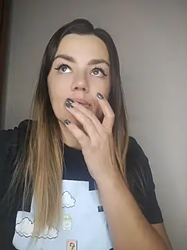 KrissSexi Adlı Modelin Canlı XXX Sohbeti