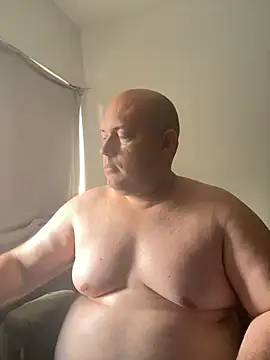 Czat XXX na żywo – BigromeoXX