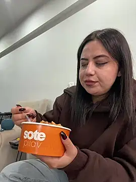 Parlaserseri - Dildo anal 💕