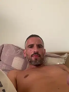 Chat +18 de mika13113 ao vivo