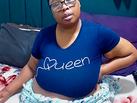 BUSTYTUMIXX23 - MY WEEKLY TARGET DADDY HELP ME!!!!10000