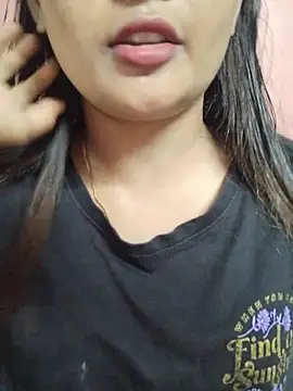 Wild-janvi's Live XXX Chat